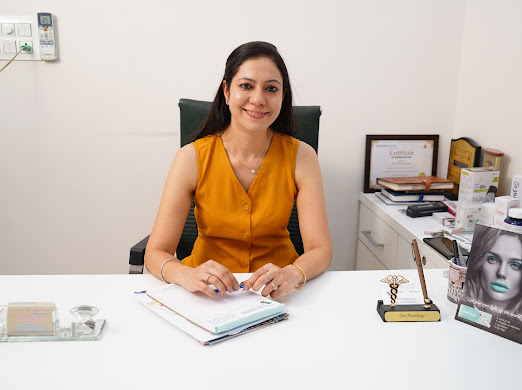 Dr. Navdeep Kaur – Senior Dermatologist